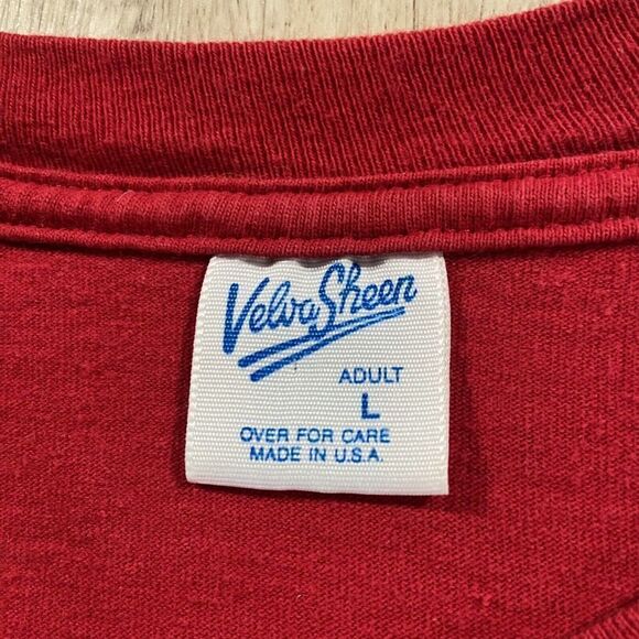 Vintage VelvaSheen Disney Mickey Mouse T-Shirt Men’s Size Large Red Made In USA - Picture 2 of 8